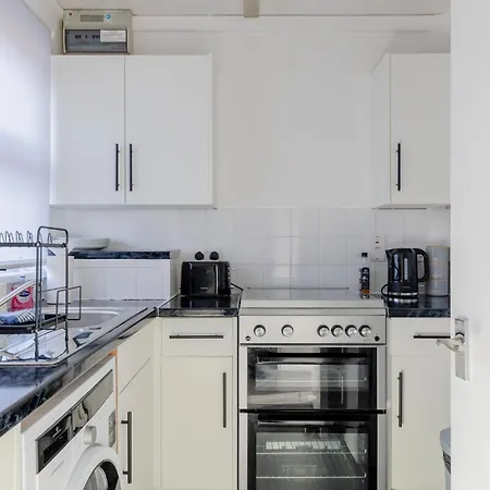 Stylish 1bd Flat With Shard Views Near Bermondsey Apartment *