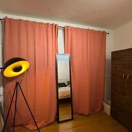 Apartment Lovely Spacious 2 Bedroom Flat In Bethnal Green, 3mins Away From Station *