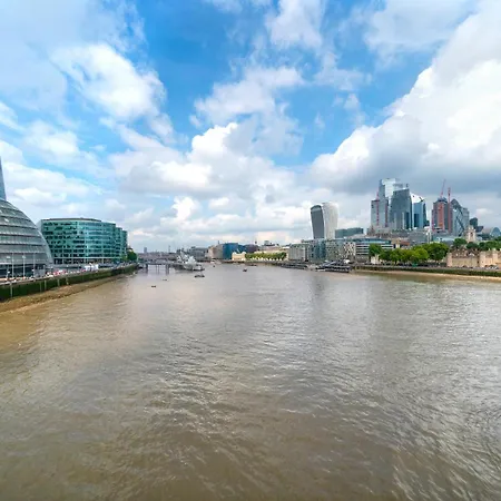 Luxury 2 Bedroom 2 Bathroom - Prime Location In Tower Bridge Bridge