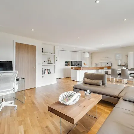 Apartment New 3 Bedroom Near Tower Bridge London