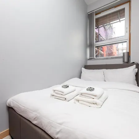 Renewed Comfy 1br Flat Near Woolwich Tube Station *