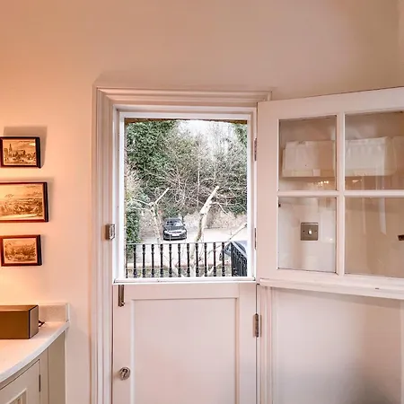 Charming Historic 3Br Home - Steps To Greenwich Park - Cutty Sark & Royal Observatory Apartment *