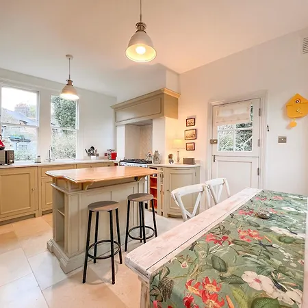 Charming Historic 3Br Home - Steps To Greenwich Park - Cutty Sark & Royal Observatory