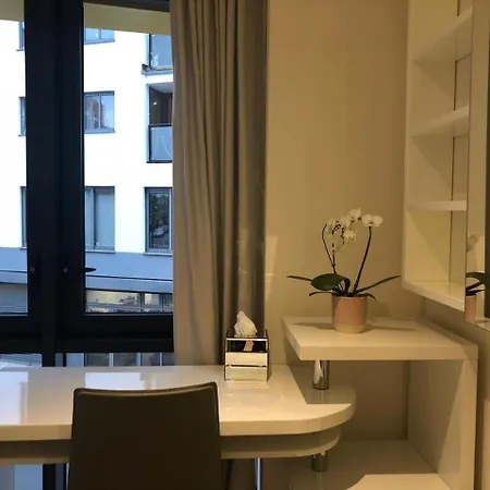 New 3 Bedroom Near Tower Bridge *