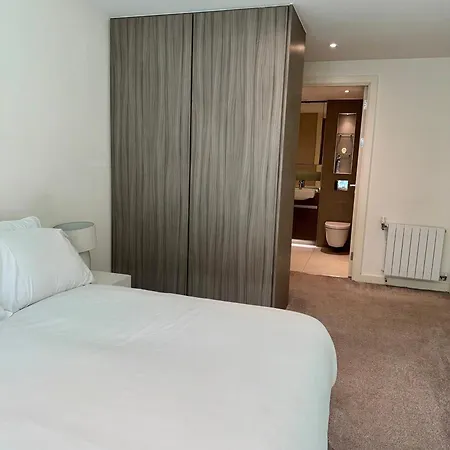 Luxury 2 Bed London