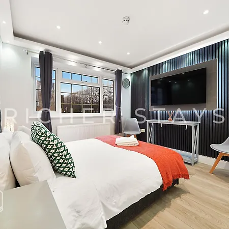 Aparthotel Leyton Guest - And Amenities
