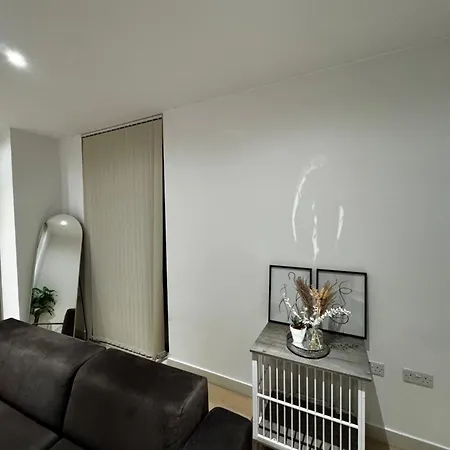 Apartment Stunning Lux 2 Bed In Royal Wharf