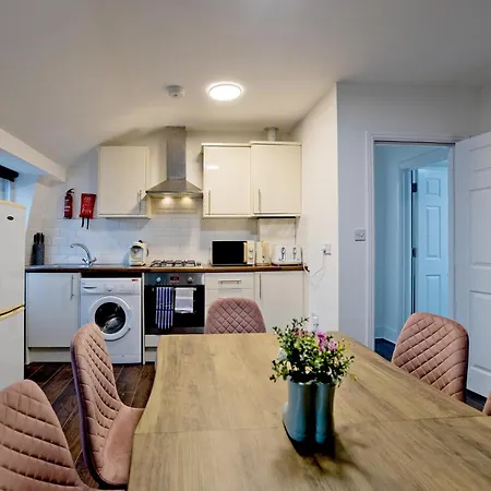Imperial Whitechapel Apartment London