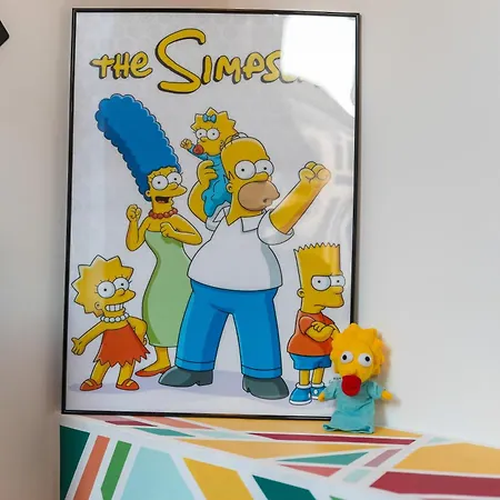 1br Loft - Liverpool Street Sleeps 5 - The Simpsons Themed