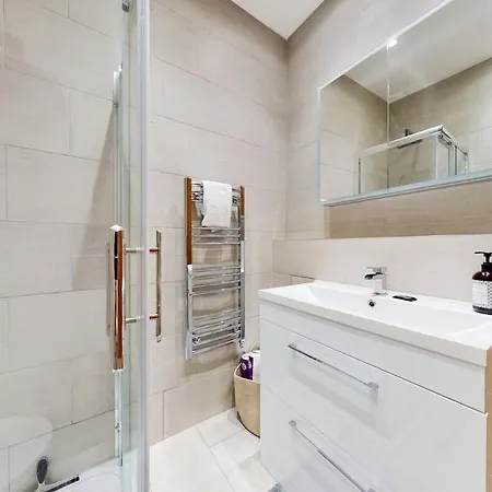 Apartment 1bed Industrial Loft - 7 Min Walk To Tower Bridge London