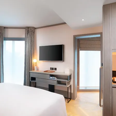 Hart Shoreditch London, Curio Collection By Hilton Hotel London