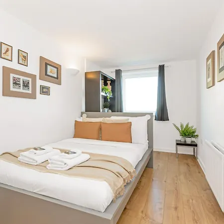 New Listing 2br With Parking, 10min Woolwich St