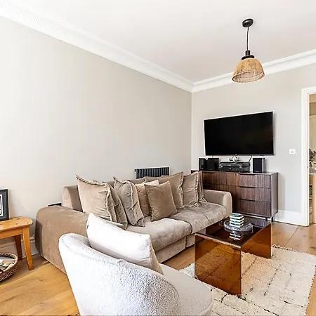 Cosy Flat In Trendy Haggerston London