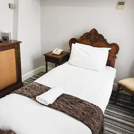 Otel My Place
