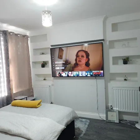 Guest house Lux *