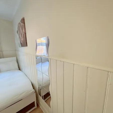 Bed and breakfast Twenty Five *