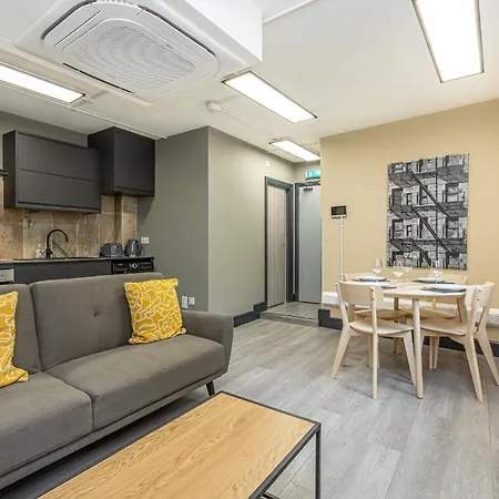 Charming 1br Flats In The Heart Of Of