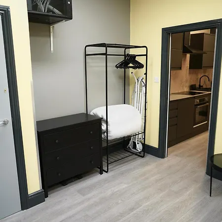 Charming 1br Flats In The Heart Of Of
