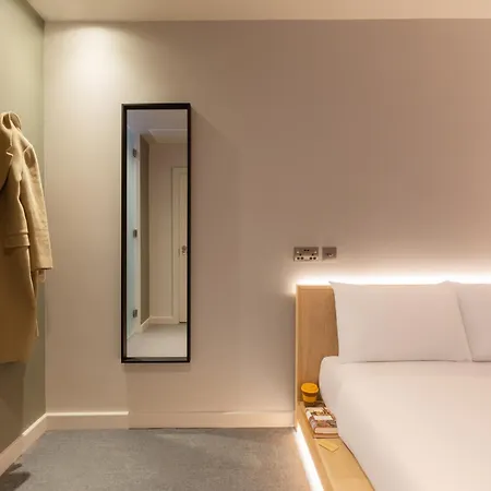 Zedwell Greenwich Hotel 3*