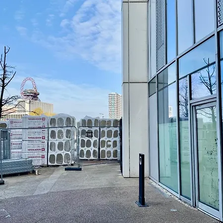 Stratford Westfield Premium 1br * London