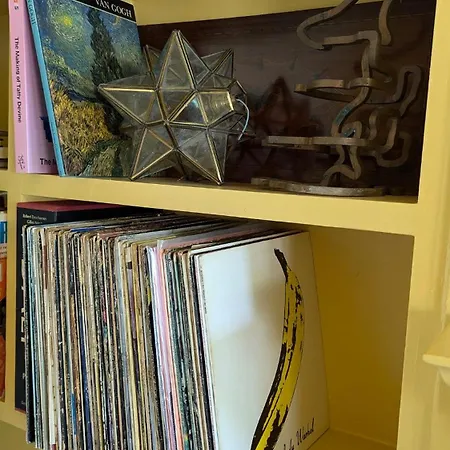 Apartment East
