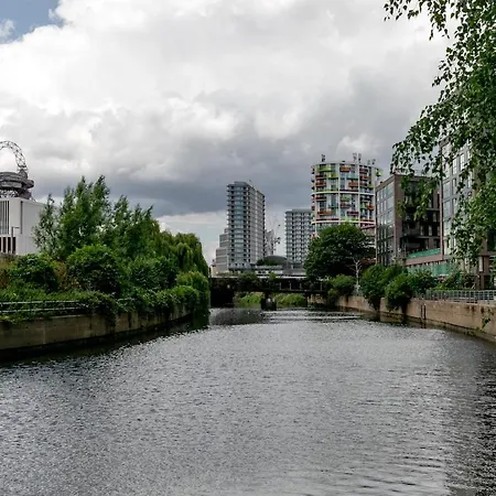 Apartment Stratford Westfield Premium 1br *