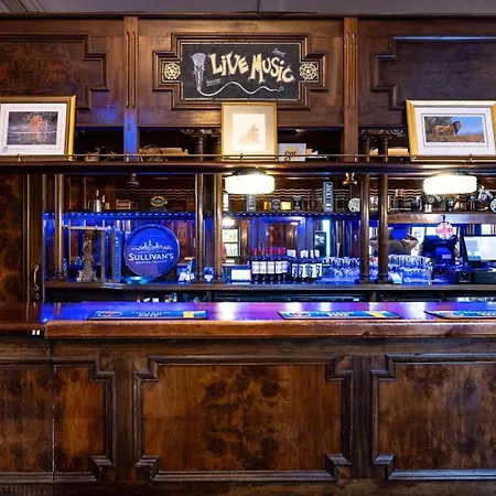 The Eastbrook Pub & Hotel 3*