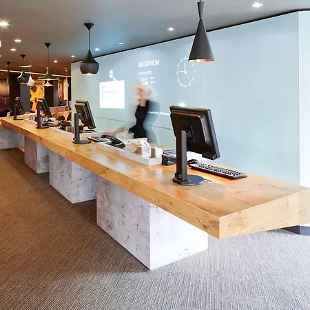 Ibis London Heathrow Airport 3* Hillingdon