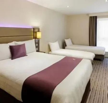 Modern En-suite Metro Close To Woolwich Station Hotel *