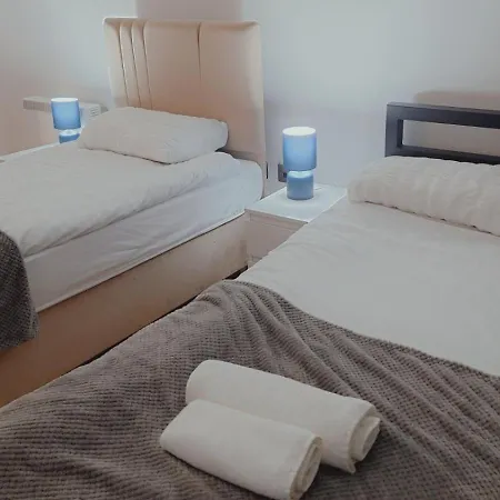 Comfortable - Cosy - Budget In Center London