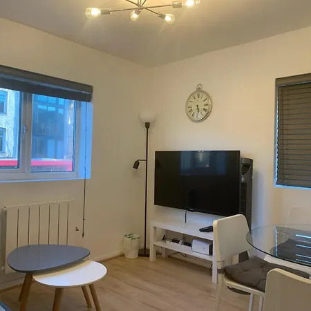 Bethnal Green/brick Lane 2 Bedroom Apartment