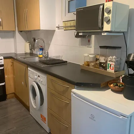 Bethnal Green/brick Lane 2 Bedroom Apartment London