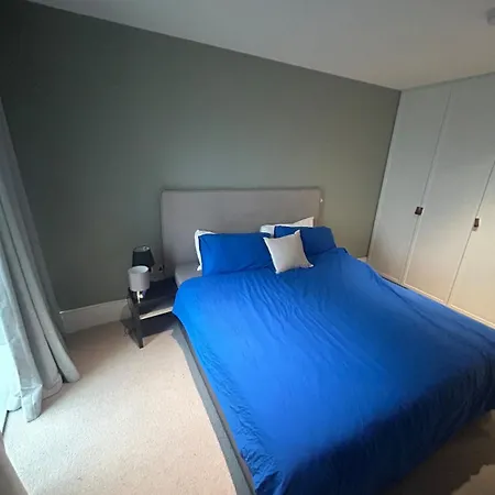 Luxury 1 Bed Greenwich Apartment *