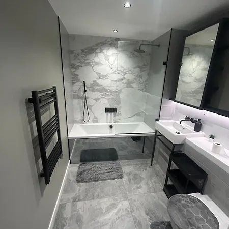 Luxury 1 Bed Greenwich London
