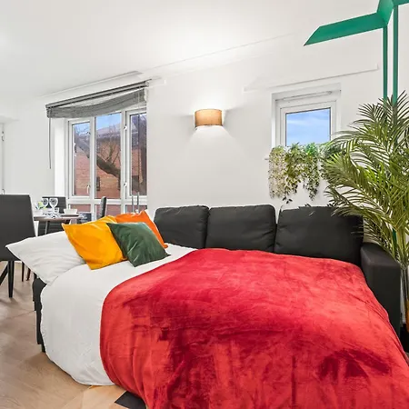 Holiday home Cosy 3Bed- Sleeps 6 - 02 Arena Canary Wharf Station- Perfect For Contractors, Families And Groups *