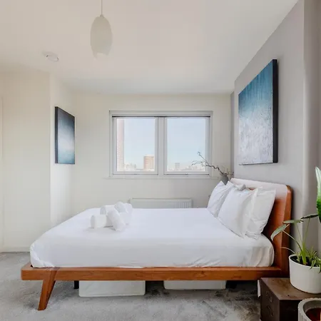 Sun Filled 2bd Flat With Views Mile End Apartment