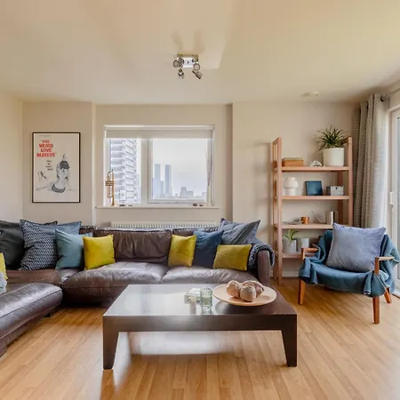 Apartment Sun Filled 2bd Flat With Views Mile End