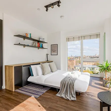 Lejlighed Magnificent New Cross 2br Penthouse With Balcony And Views *