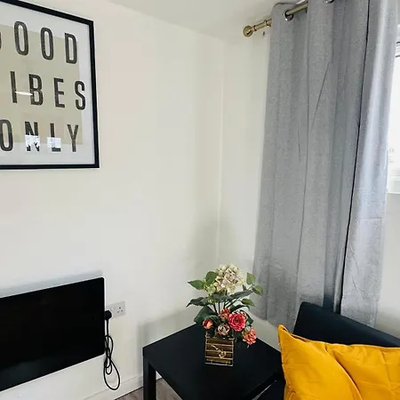 Cosy And Comfy * Londres