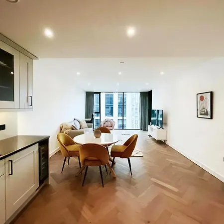 Apartment Luxury 2bed 2bath Next To Tower Bridge *