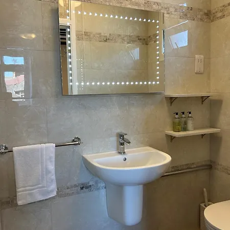 Oakwood Heathrow