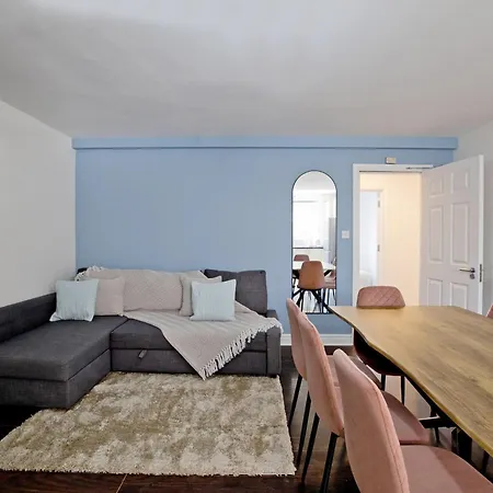 Imperial Whitechapel Apartment