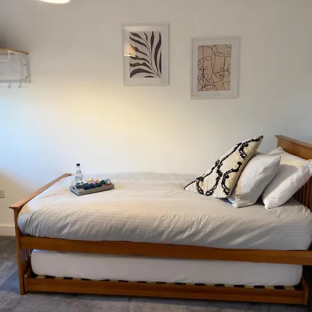 Stylish 3-bed Executive Chislehurst, Br7 * Chislehurst