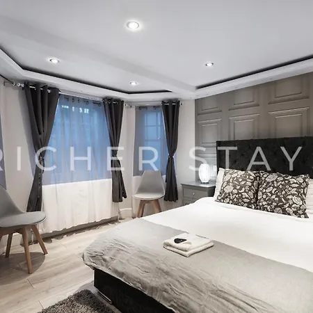 Hackney - En-suite & Amenities 4*