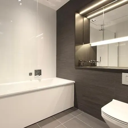 Amory Tower - High Rise Pinnacle Appartamento *