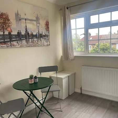 Amazing - East Walthamstow *