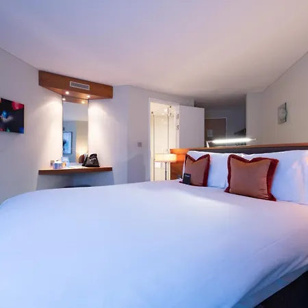 Bermondsey Square - A Bespoke 4* Londres