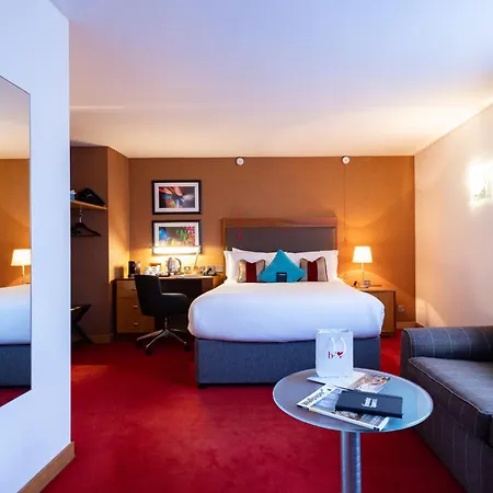Bermondsey Square - A Bespoke Hotel