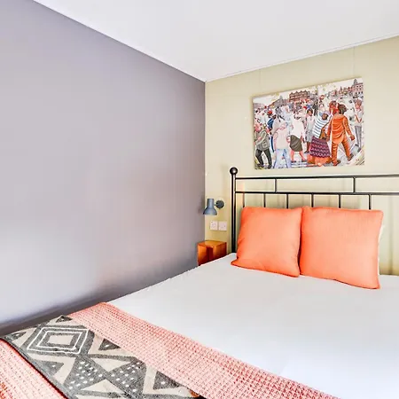 Peckham By Belvilla 3* London
