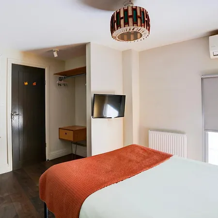 Peckham By Belvilla Hotel 3*
